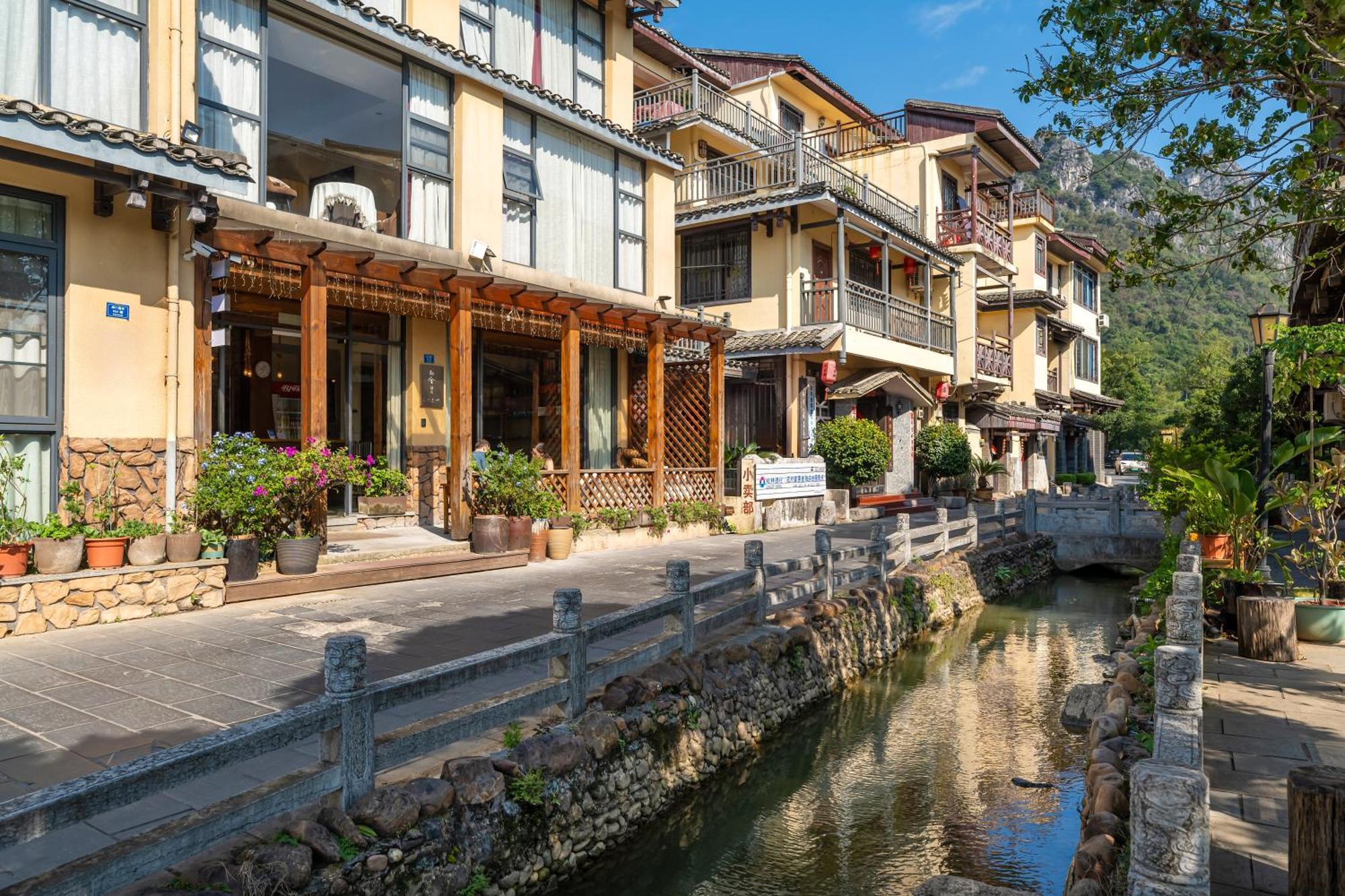 Guilin Village Creek Inn-Free Private Car Pick Up Station Stay 3 Nights Bagian luar foto