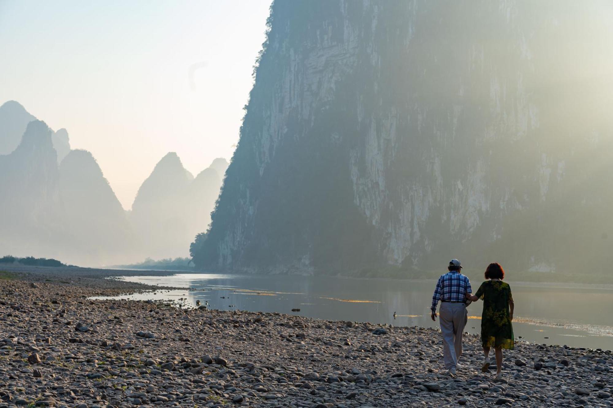 Guilin Village Creek Inn-Free Private Car Pick Up Station Stay 3 Nights Bagian luar foto