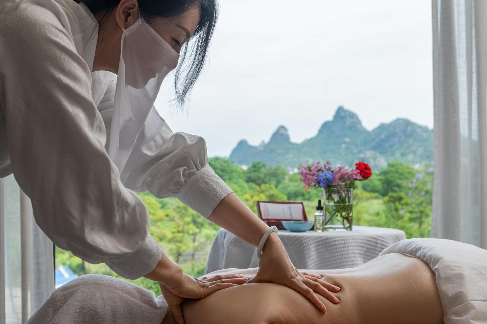 Guilin Village Creek Inn-Free Private Car Pick Up Station Stay 3 Nights Bagian luar foto