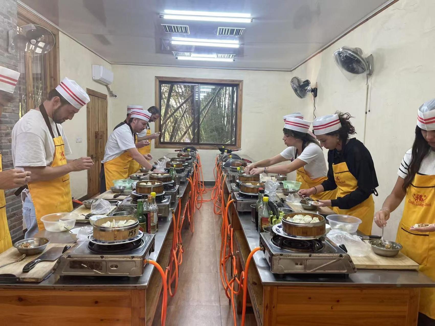 Guilin Village Creek Inn-Free Private Car Pick Up Station Stay 3 Nights Bagian luar foto